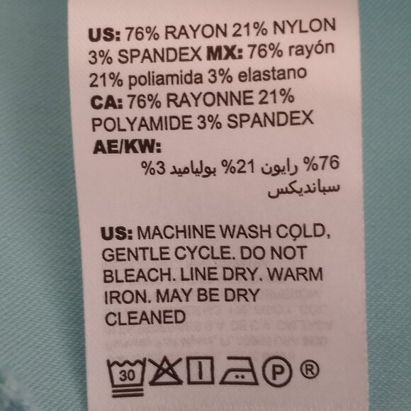 Chico's Brigitte Womens 2 L 12 Aqua Blue Pull On Slim Capri Cropped Pants - Picture 6 of 6